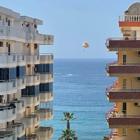 Penthouse Paradise In Mahmutlar 公寓